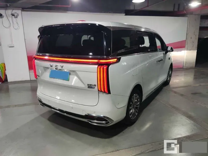 2024 Toyota Sienna 2.5L 189HP L4 E-CVT Hybrid,autocango,china used car exporter,china ev exporter,chinese used car exporter,chinese used ev exporter