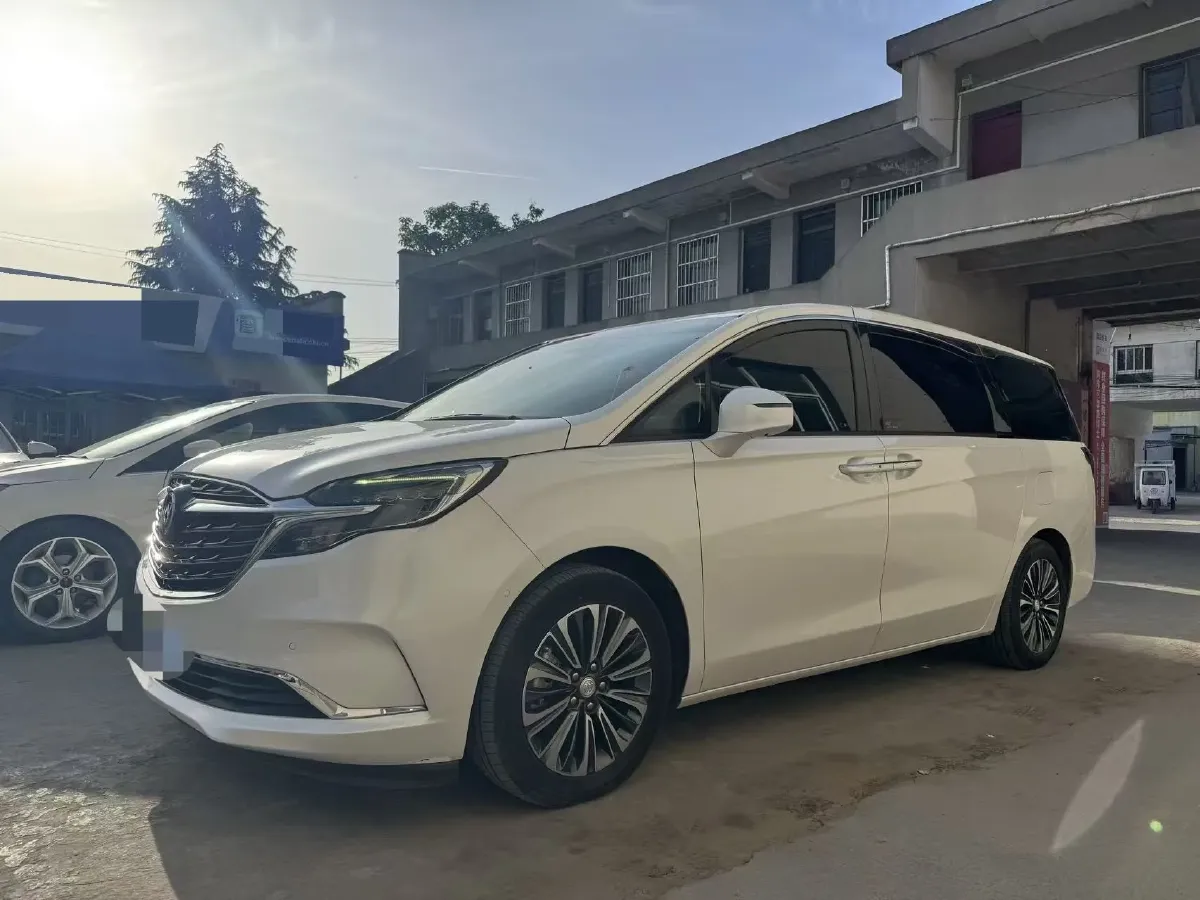 2021 Buick GL8 2.0T 237HP L4 9AT,autocango,china used car exporter,china ev exporter,chinese used car exporter,chinese used ev exporter