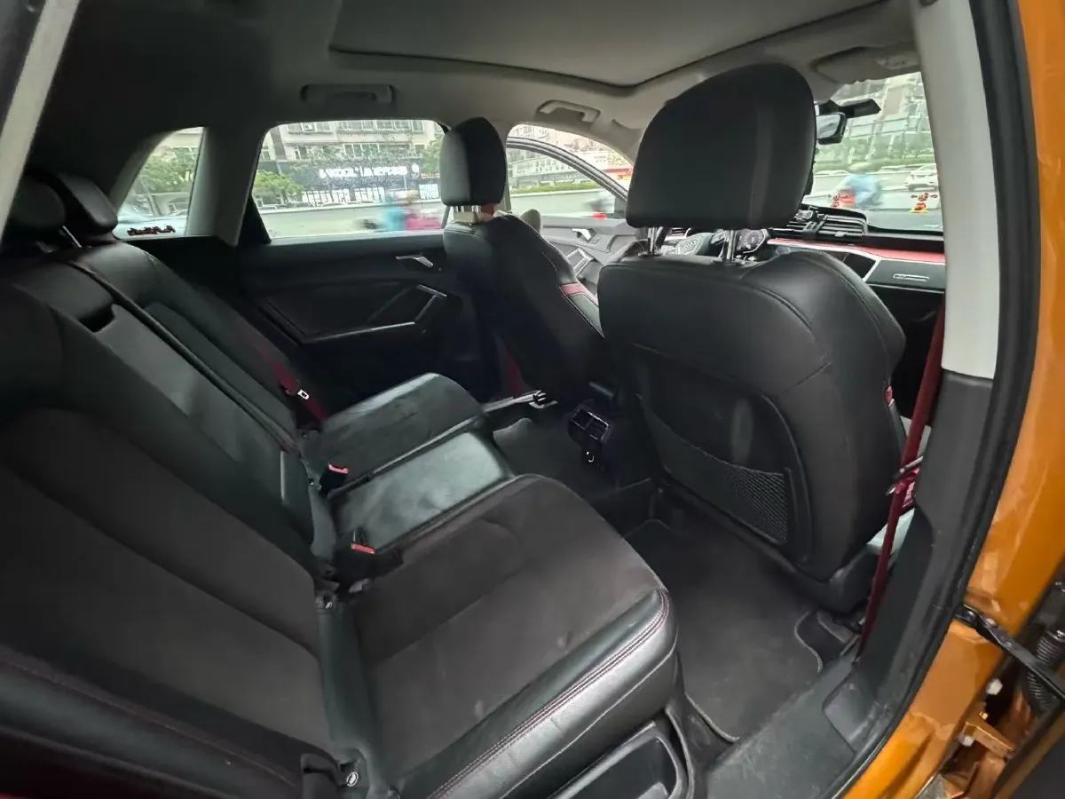 2019 Audi Q3 1.4T 150HP L4 7DCT,autocango,china used car exporter,china ev exporter,chinese used car exporter,chinese used ev exporter