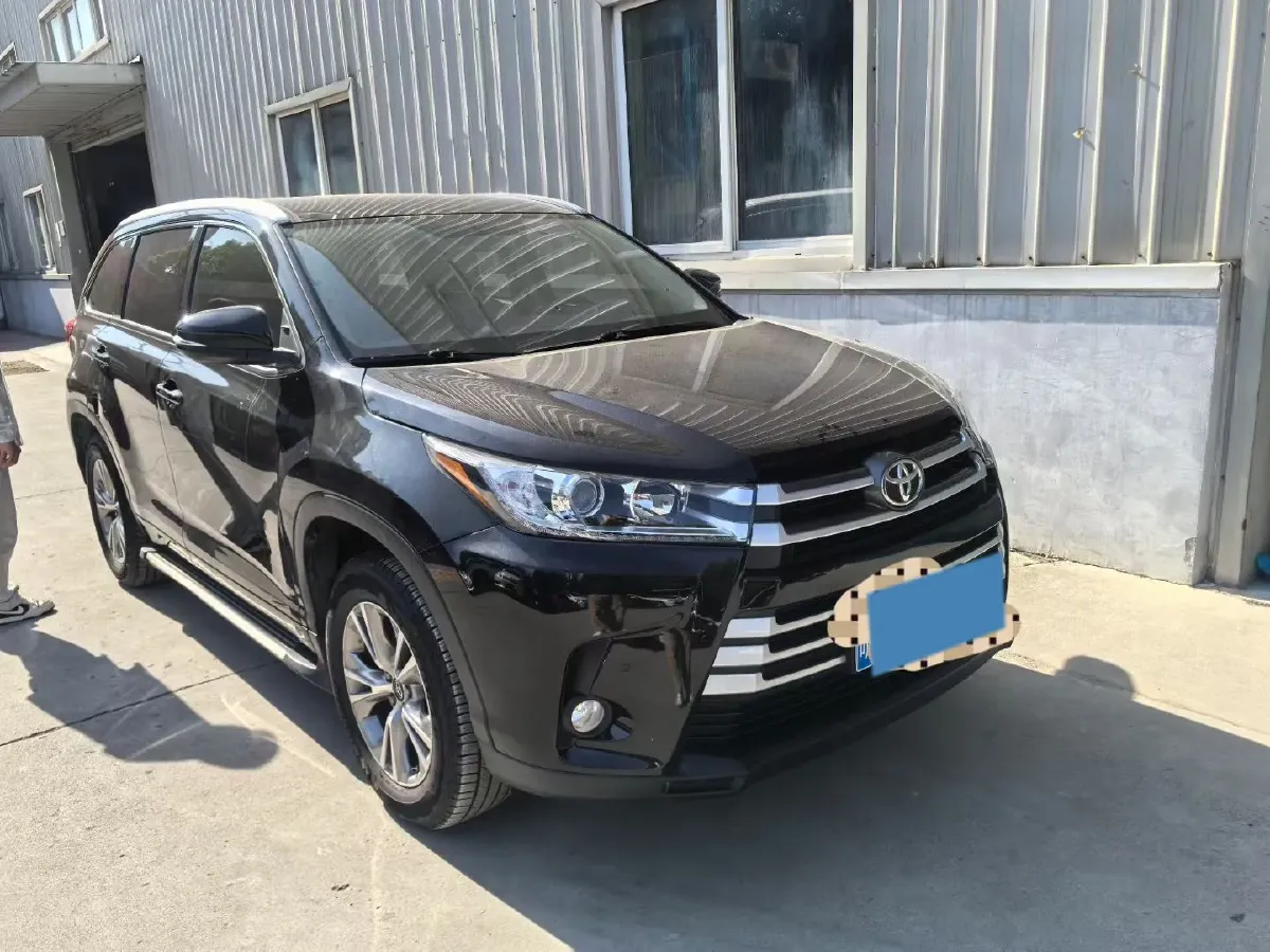 2021 Toyota Highlander 2.0T 220HP L4 6AT,autocango,china used car exporter,china ev exporter,chinese used car exporter,chinese used ev exporter
