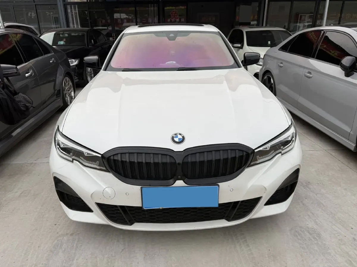 2021 BMW 3 Series 2.0T 184HP L4 8AT,autocango,china used car exporter,china ev exporter,chinese used car exporter,chinese used ev exporter