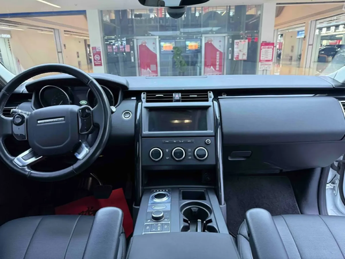 2019 Land Rover Discovery 3.0T 340HP V6 8AT,autocango,china used car exporter,china ev exporter,chinese used car exporter,chinese used ev exporter