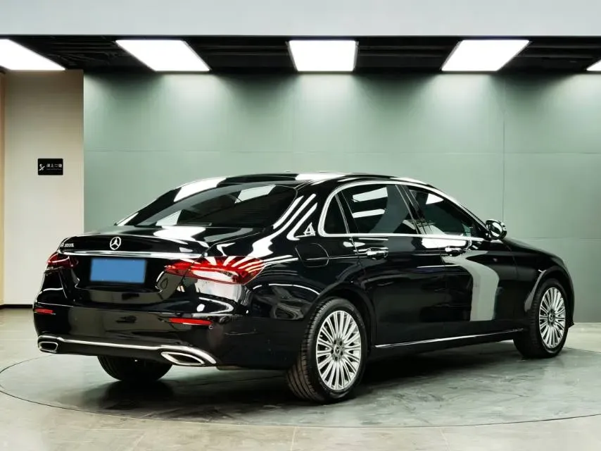 2021 Mercedes-Benz E Class 2.0T 258HP L4 9AT,autocango,china used car exporter,china ev exporter,chinese used car exporter,chinese used ev exporter