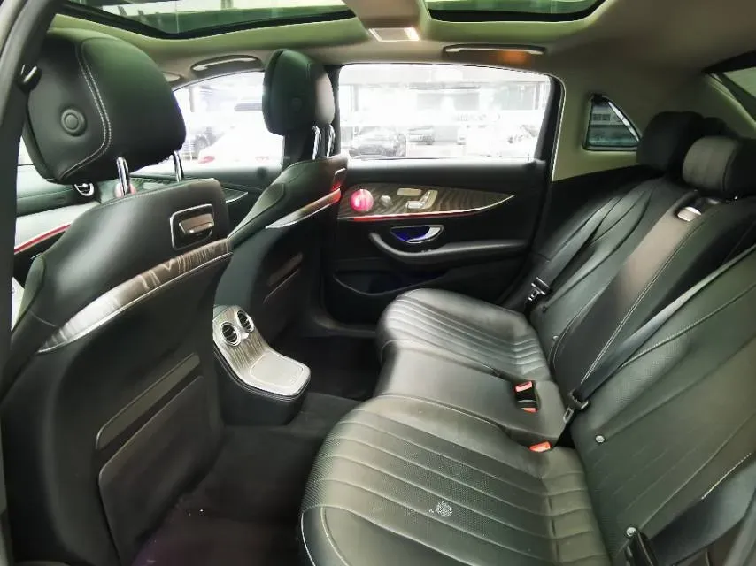 2021 Mercedes-Benz E Class 2.0T 258HP L4 9AT,autocango,china used car exporter,china ev exporter,chinese used car exporter,chinese used ev exporter