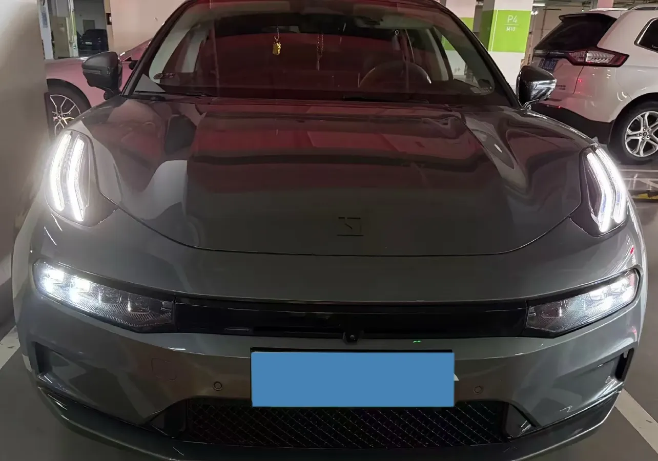 2022 Zeekr 001 BEV 100KWH,autocango,china used car exporter,china ev exporter,chinese used car exporter,chinese used ev exporter