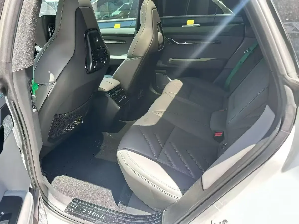 2022 Zeekr 001 BEV 100KWH,autocango,china used car exporter,china ev exporter,chinese used car exporter,chinese used ev exporter