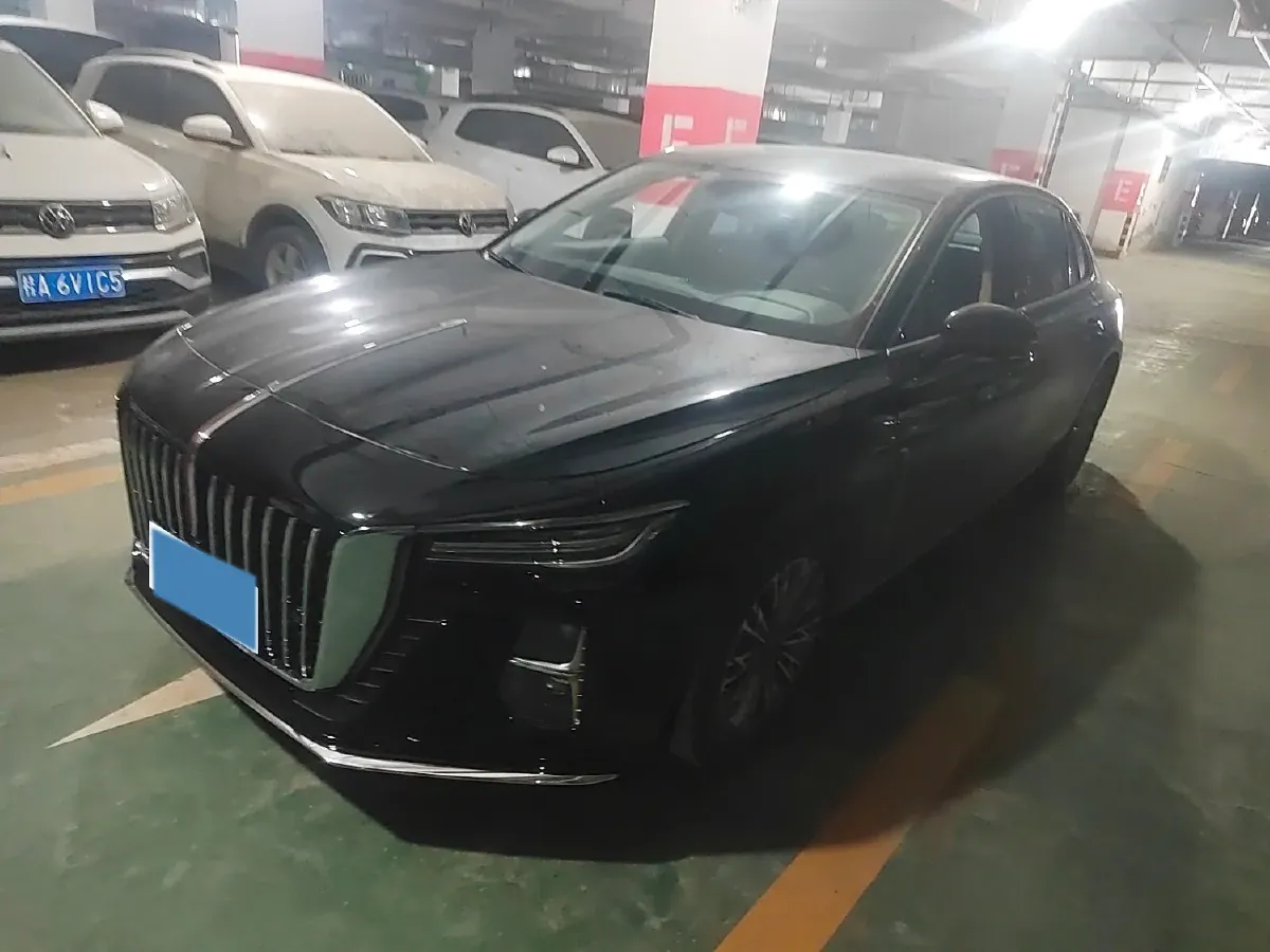 2023 HongQi H5 1.5T 169HP L4 7DCT,autocango,china used car exporter,china ev exporter,chinese used car exporter,chinese used ev exporter