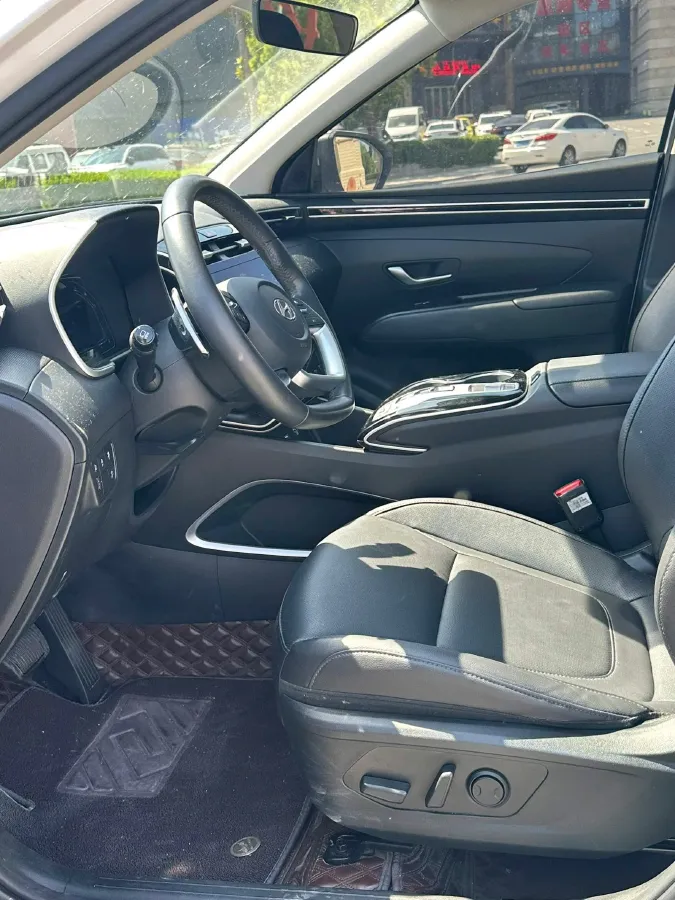 2023 Hyundai Tucson 1.5T 200HP L4 8AT,autocango,china used car exporter,china ev exporter,chinese used car exporter,chinese used ev exporter