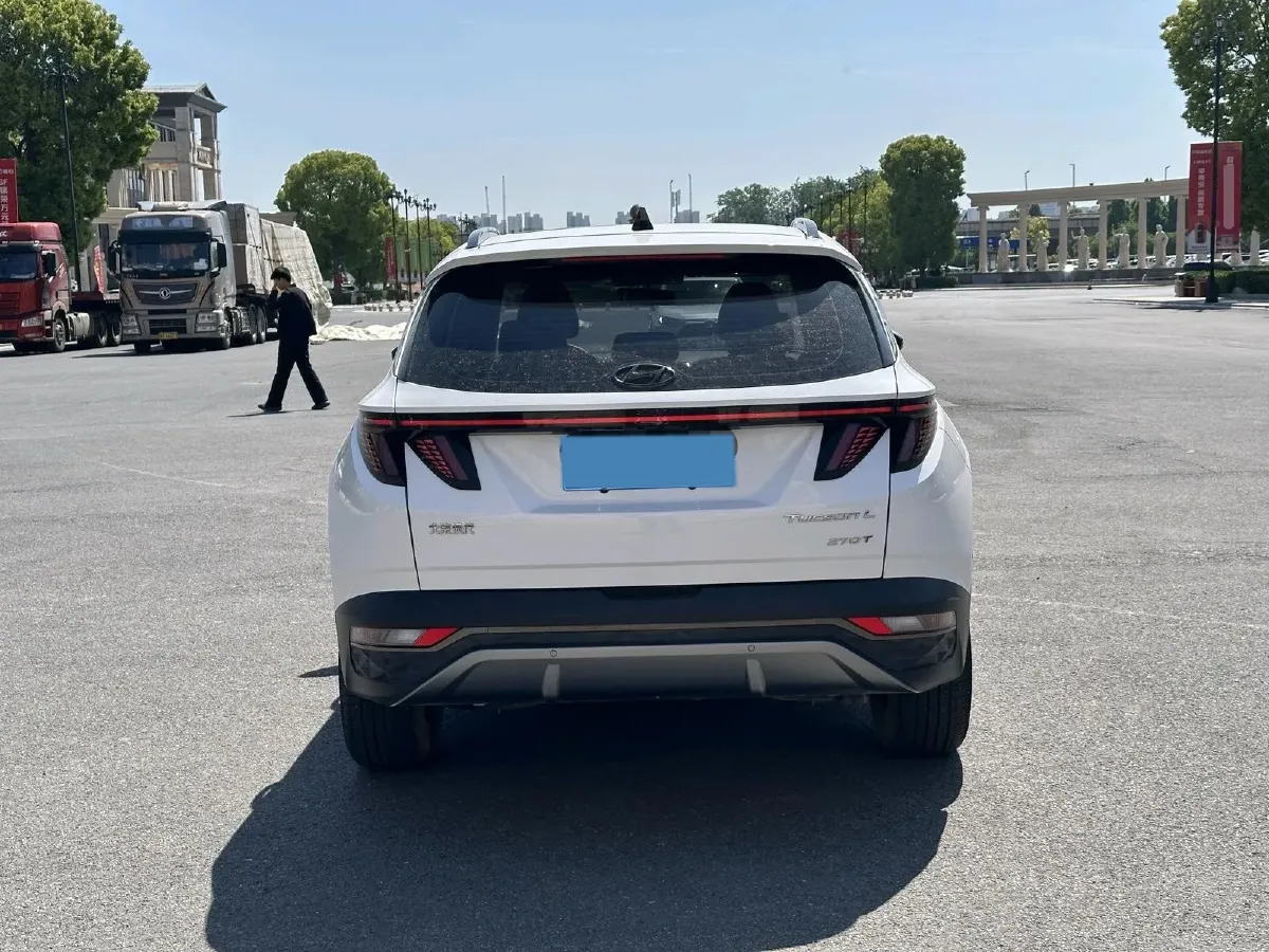 2023 Hyundai Tucson 1.5T 200HP L4 8AT,autocango,china used car exporter,china ev exporter,chinese used car exporter,chinese used ev exporter
