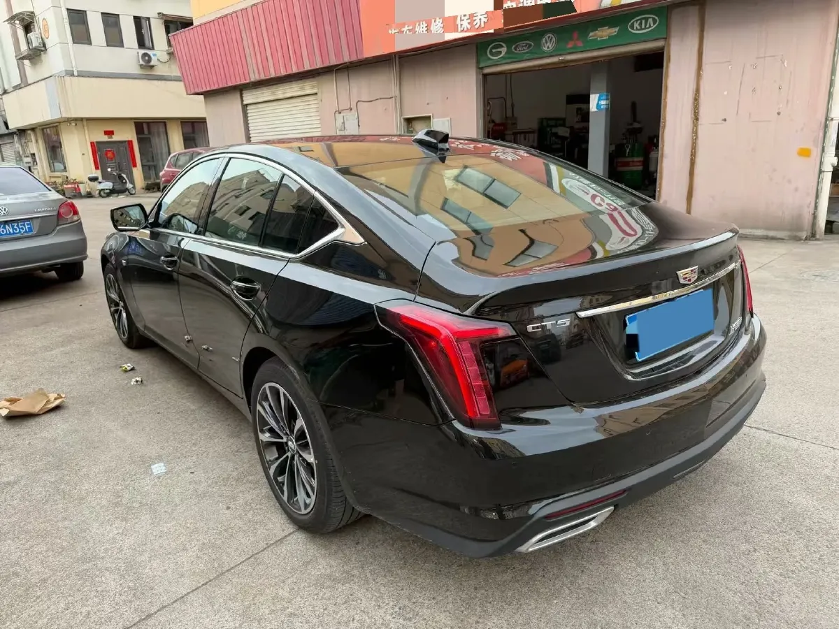 2025 Cadillac CT5 2.0T 237HP L4 10AT,autocango,china used car exporter,china ev exporter,chinese used car exporter,chinese used ev exporter