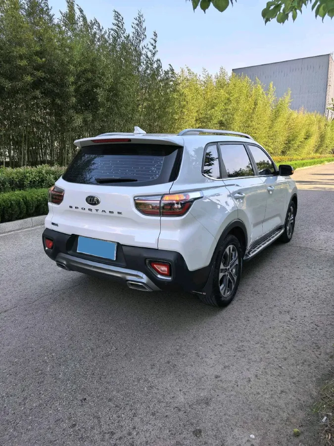 2018 Kia Sportage R 2.0L 160HP L4 6AT,autocango,china used car exporter,china ev exporter,chinese used car exporter,chinese used ev exporter
