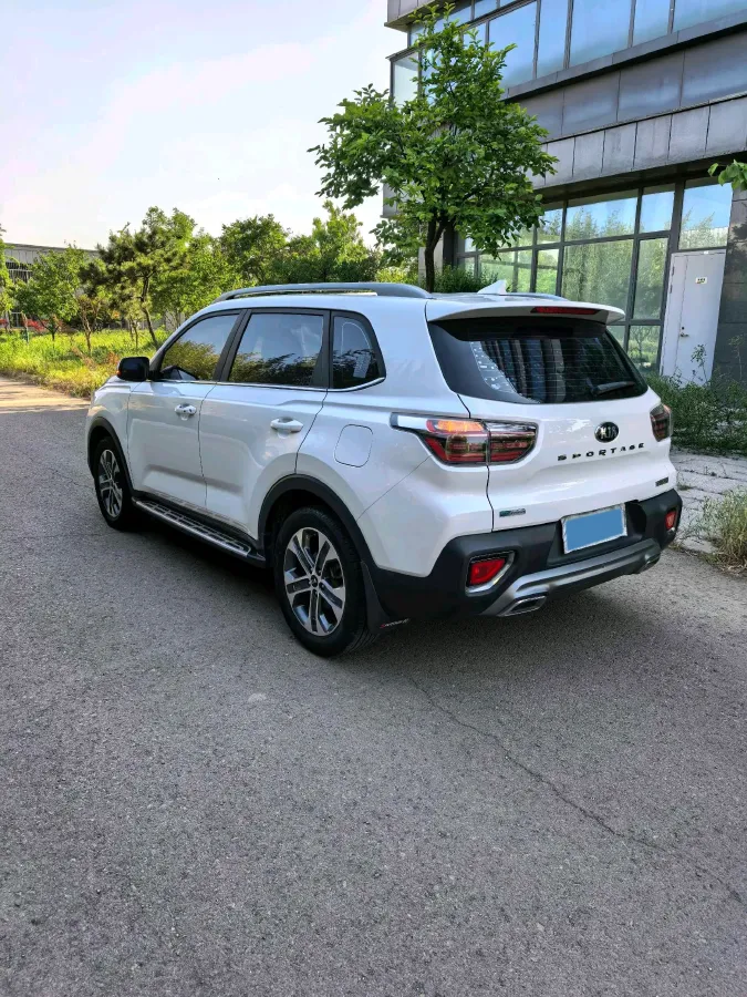 2018 Kia Sportage R 2.0L 160HP L4 6AT,autocango,china used car exporter,china ev exporter,chinese used car exporter,chinese used ev exporter