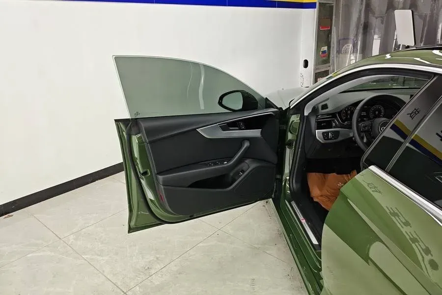 2024 Audi A5 2.0T 204HP L4 7DCT,autocango,china used car exporter,china ev exporter,chinese used car exporter,chinese used ev exporter
