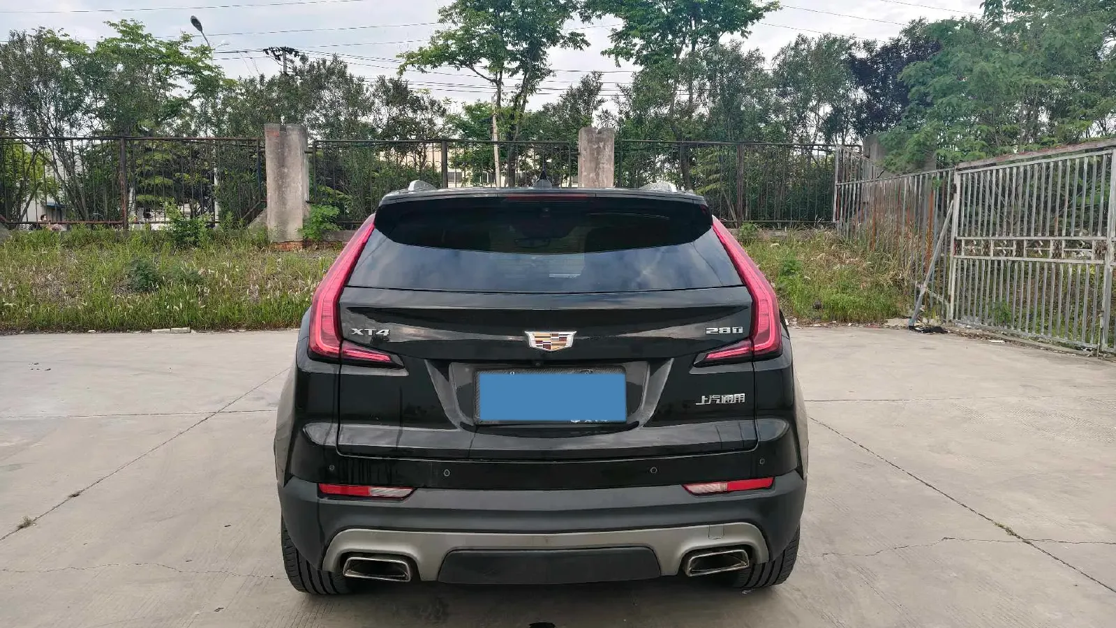 2020 Cadillac XT4 2.0T 241HP L4 9AT,autocango,china used car exporter,china ev exporter,chinese used car exporter,chinese used ev exporter