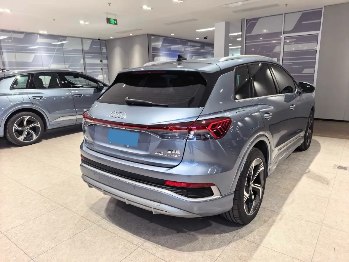 2024 Audi Q4 e-tron BEV 84.8KWH,autocango,china used car exporter,china ev exporter,chinese used car exporter,chinese used ev exporter