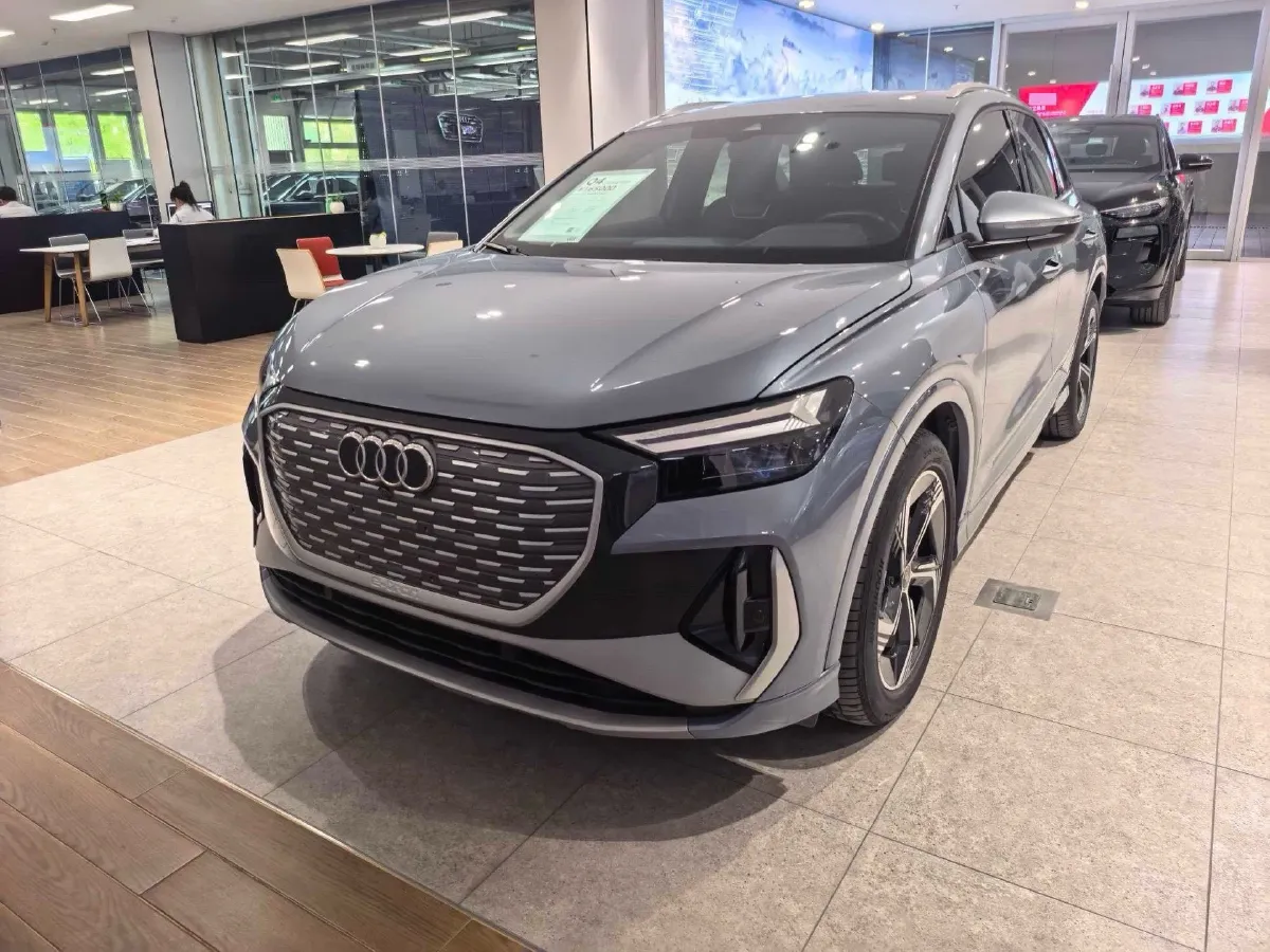 2024 Audi Q4 e-tron BEV 84.8KWH,autocango,china used car exporter,china ev exporter,chinese used car exporter,chinese used ev exporter