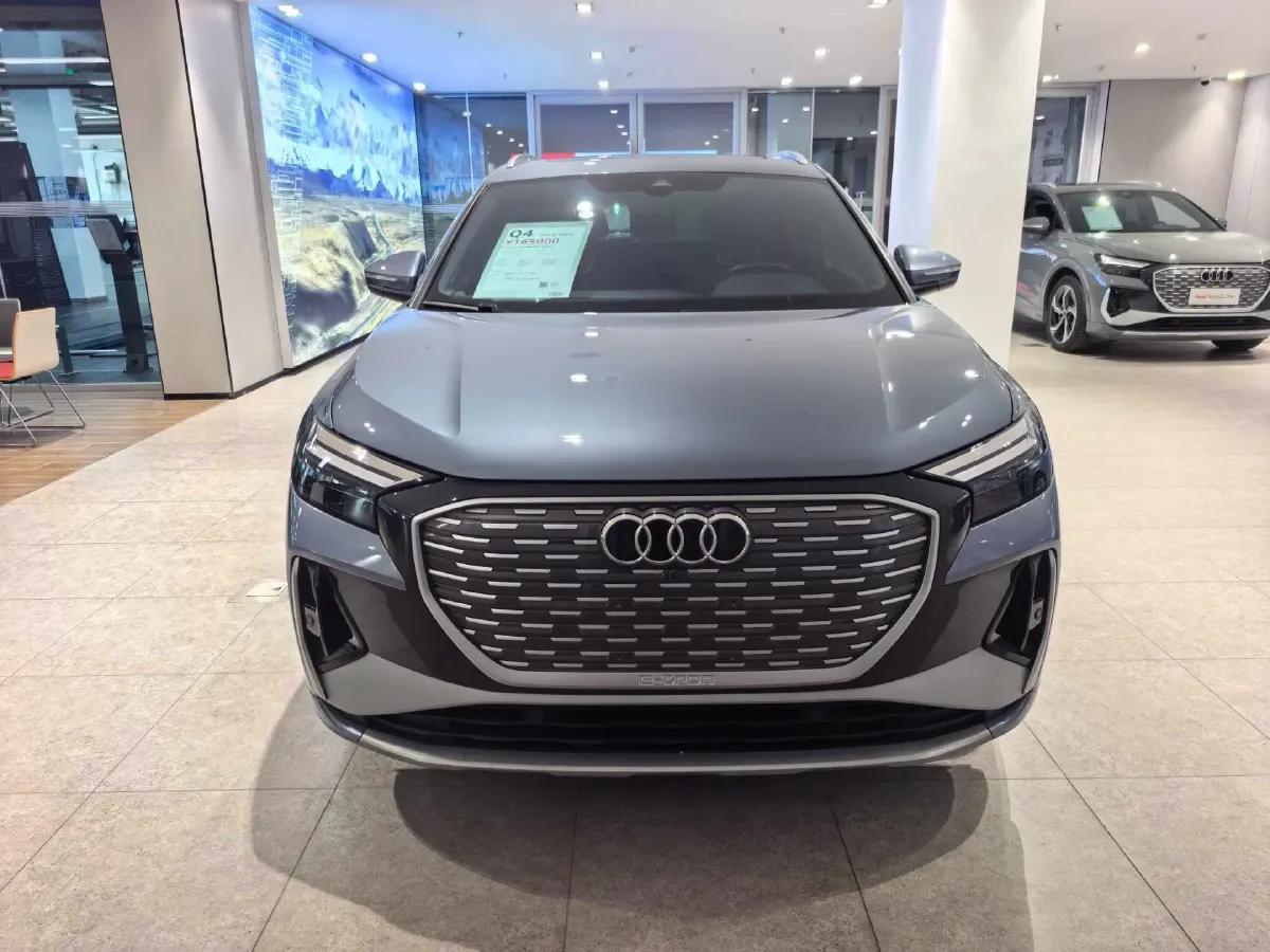 2024 Audi Q4 e-tron BEV 84.8KWH,autocango,china used car exporter,china ev exporter,chinese used car exporter,chinese used ev exporter