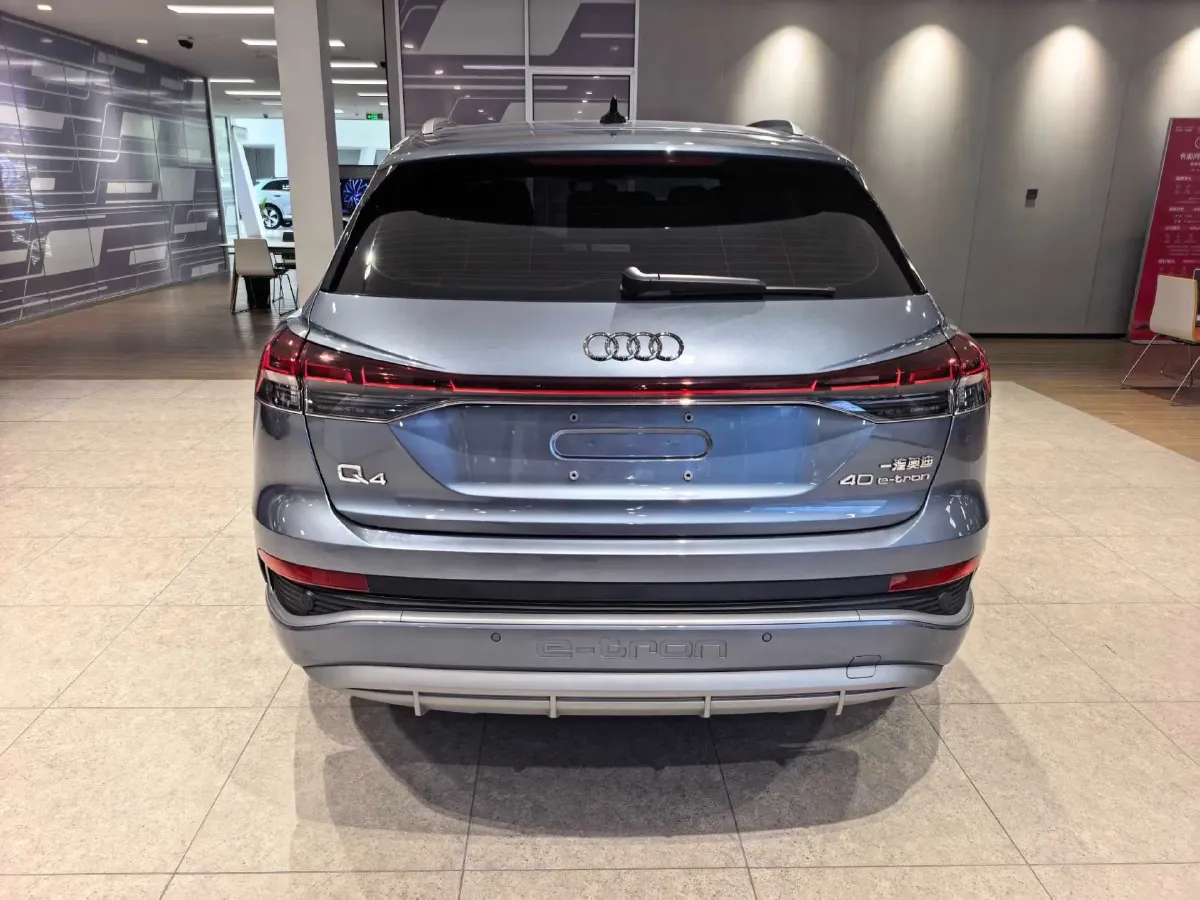 2024 Audi Q4 e-tron BEV 84.8KWH,autocango,china used car exporter,china ev exporter,chinese used car exporter,chinese used ev exporter
