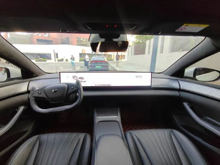 2024 JiYue 07 BEV 100KWH,autocango,china used car exporter,china ev exporter,chinese used car exporter,chinese used ev exporter