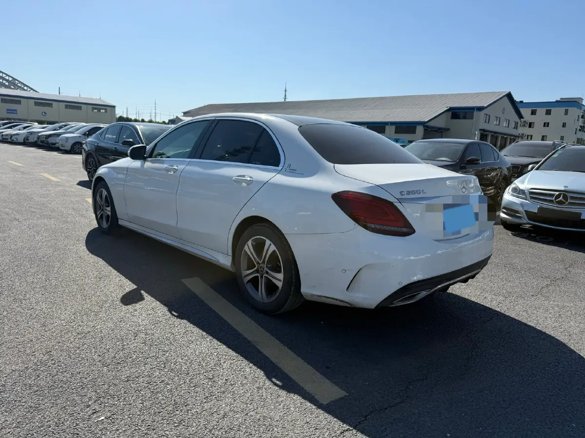 2020 Mercedes-Benz C Class 1.5T 184HP L4 9AT,autocango,china used car exporter,china ev exporter,chinese used car exporter,chinese used ev exporter