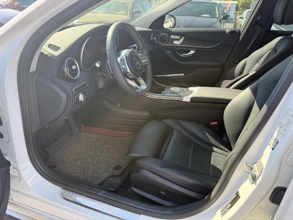 2020 Mercedes-Benz C Class 1.5T 184HP L4 9AT,autocango,china used car exporter,china ev exporter,chinese used car exporter,chinese used ev exporter