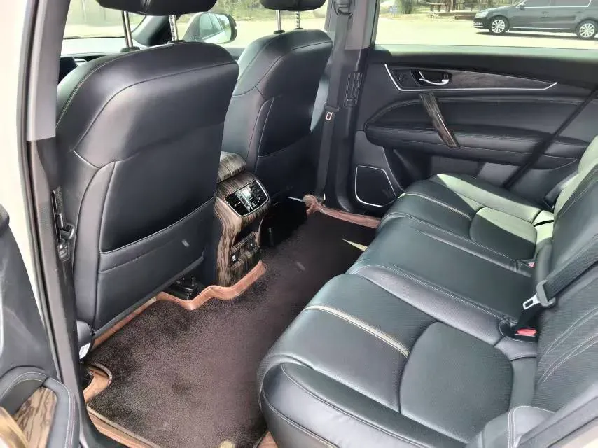 2020 Honda UR-V 2.0T 272HP L4 9AT,autocango,china used car exporter,china ev exporter,chinese used car exporter,chinese used ev exporter