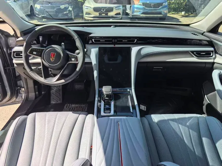 2025 HongQi H5 1.5T 150HP L4 1DHT PHEV,autocango,china used car exporter,china ev exporter,chinese used car exporter,chinese used ev exporter