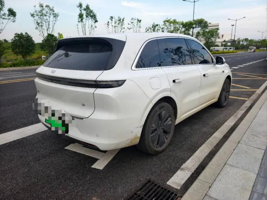 2024 Li L6 Range Extended 154HP L4 REEV 36.8KWH,autocango,china used car exporter,china ev exporter,chinese used car exporter,chinese used ev exporter