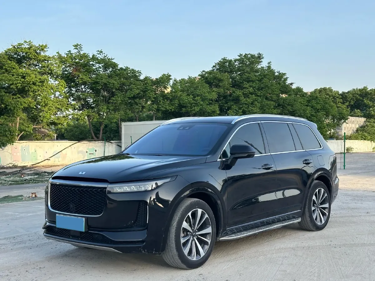 2020 Li ONE Range Extended 131HP REEV 40.5KWH,autocango,china used car exporter,china ev exporter,chinese used car exporter,chinese used ev exporter