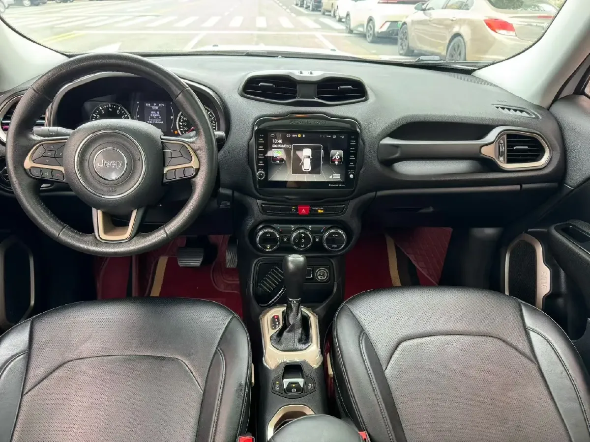 2017 Jeep Renegade 1.4T 150HP L4 7DCT,autocango,china used car exporter,china ev exporter,chinese used car exporter,chinese used ev exporter