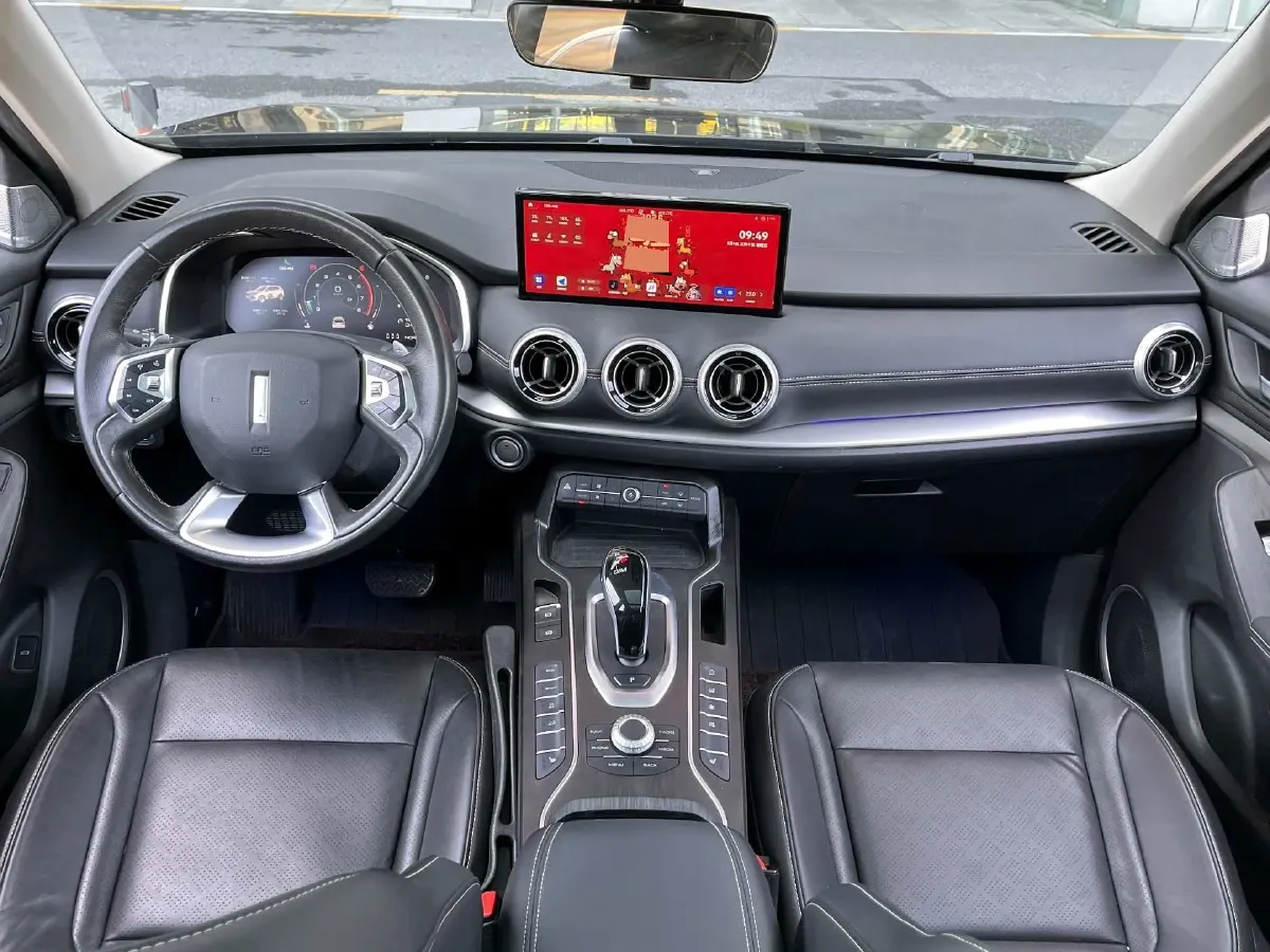 2020 WEY VV6 2.0T 227HP L4 7DCT,autocango,china used car exporter,china ev exporter,chinese used car exporter,chinese used ev exporter
