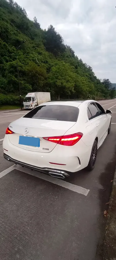 2024 Mercedes-Benz C Class 1.5T 204HP L4 9AT,autocango,china used car exporter,china ev exporter,chinese used car exporter,chinese used ev exporter