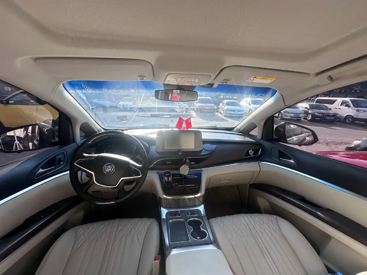 2021 Buick GL8 2.0T 237HP L4 9AT,autocango,china used car exporter,china ev exporter,chinese used car exporter,chinese used ev exporter