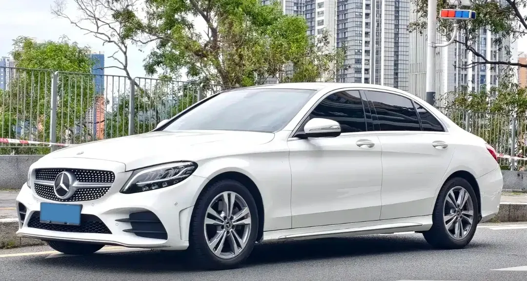2020 Mercedes-Benz C Class 1.5T 156HP L4 9AT,autocango,china used car exporter,china ev exporter,chinese used car exporter,chinese used ev exporter