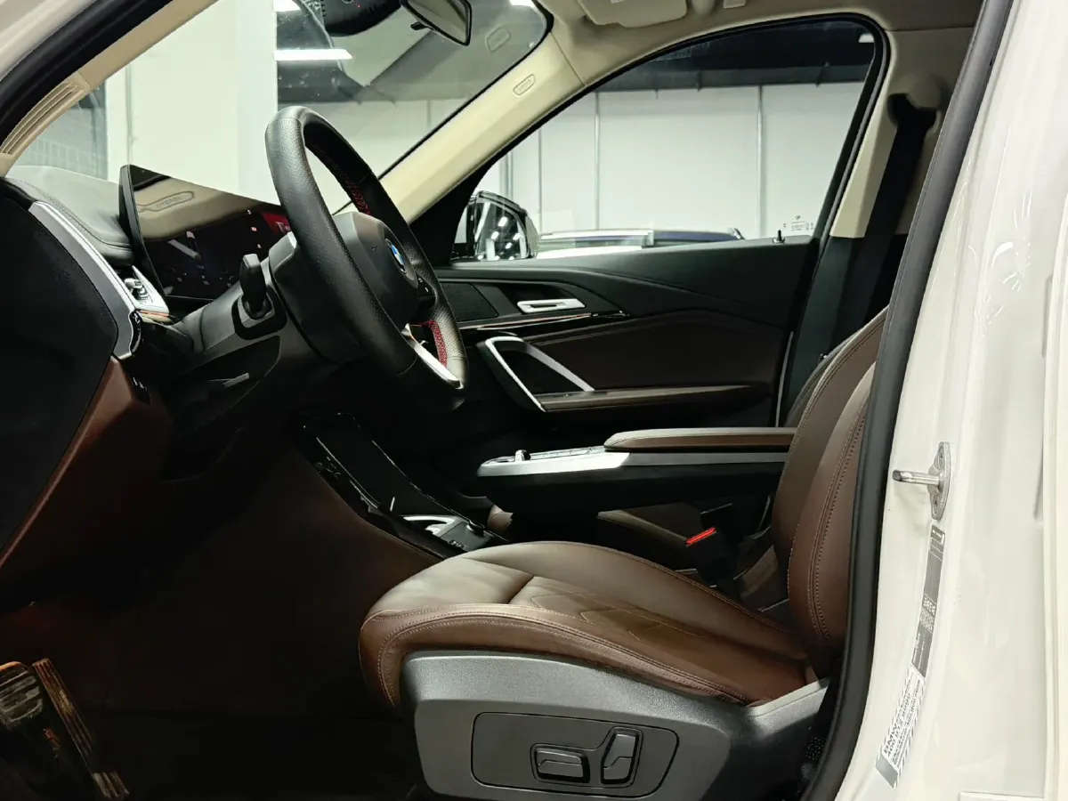 2023 BMW X1 1.5T 156HP L3 7DCT,autocango,china used car exporter,china ev exporter,chinese used car exporter,chinese used ev exporter