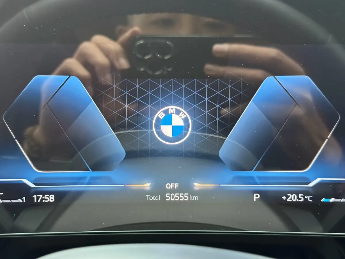 2023 BMW X1 1.5T 156HP L3 7DCT,autocango,china used car exporter,china ev exporter,chinese used car exporter,chinese used ev exporter
