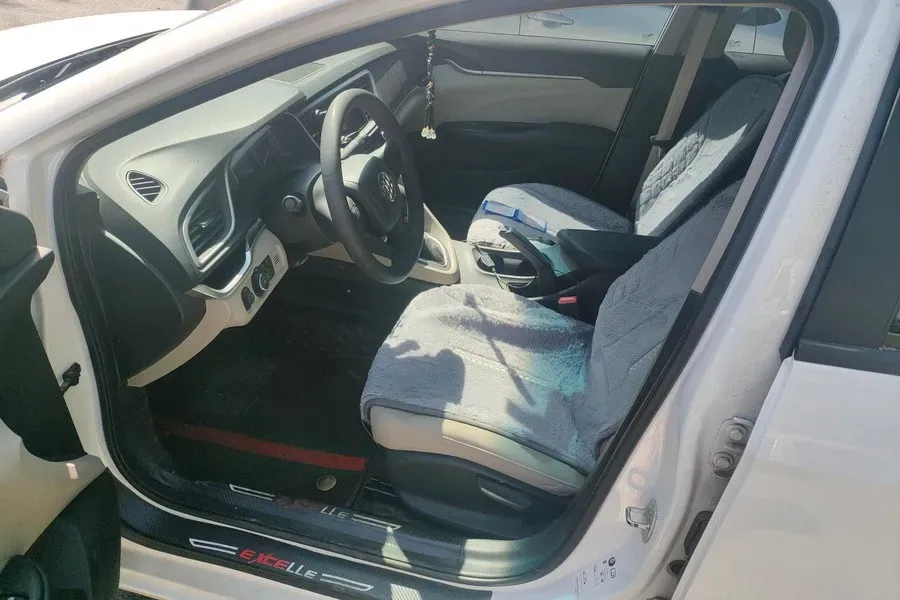2021 Buick Excelle 1.5L 113HP L4 6AT,autocango,china used car exporter,china ev exporter,chinese used car exporter,chinese used ev exporter