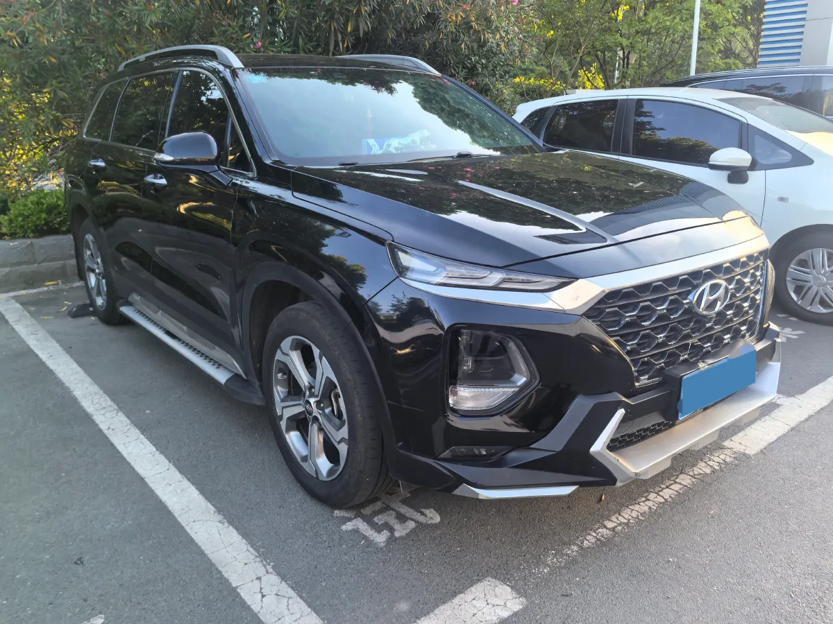 2019 Hyundai Santafe 2.0T 240HP L4 8AT,autocango,china used car exporter,china ev exporter,chinese used car exporter,chinese used ev exporter