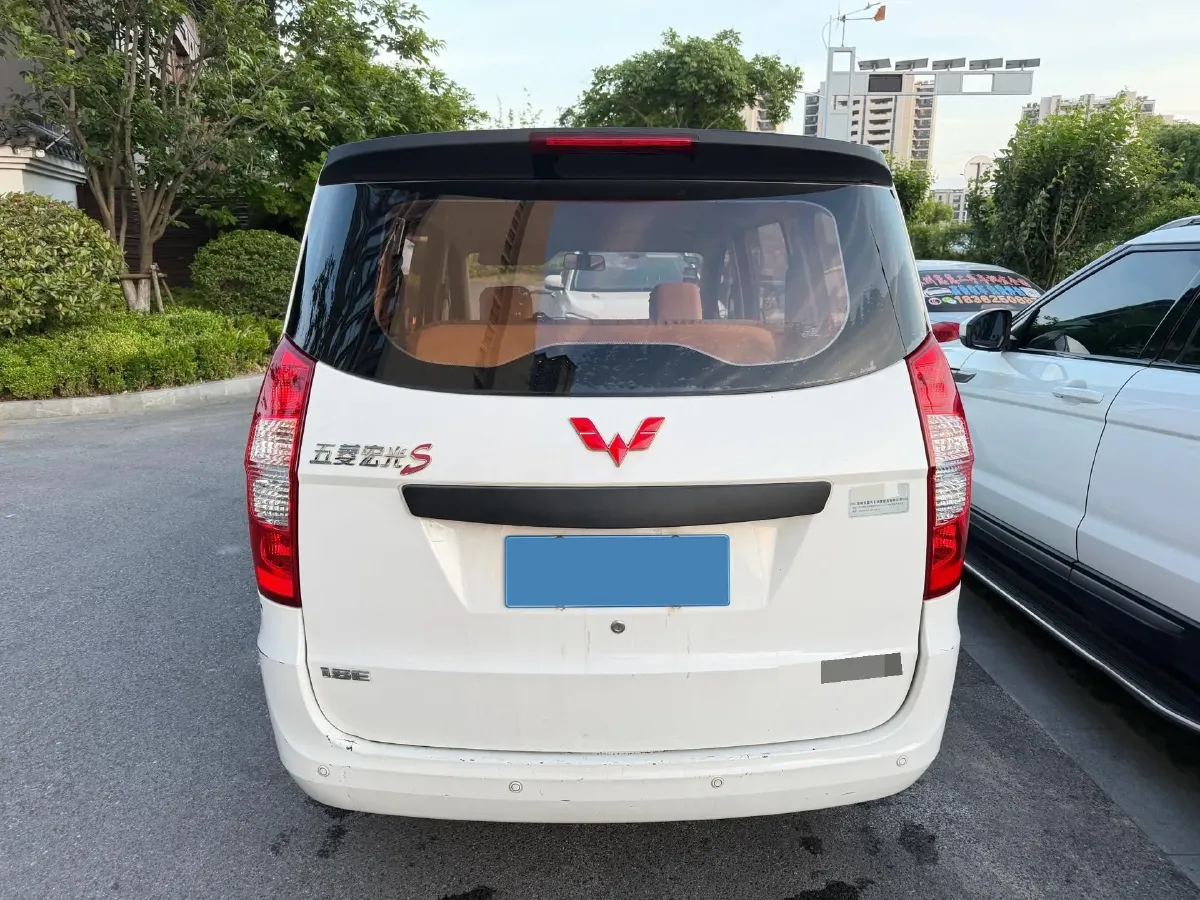 2015 WuLing HongGuang 1.5L 112HP L4 5MT,autocango,china used car exporter,china ev exporter,chinese used car exporter,chinese used ev exporter
