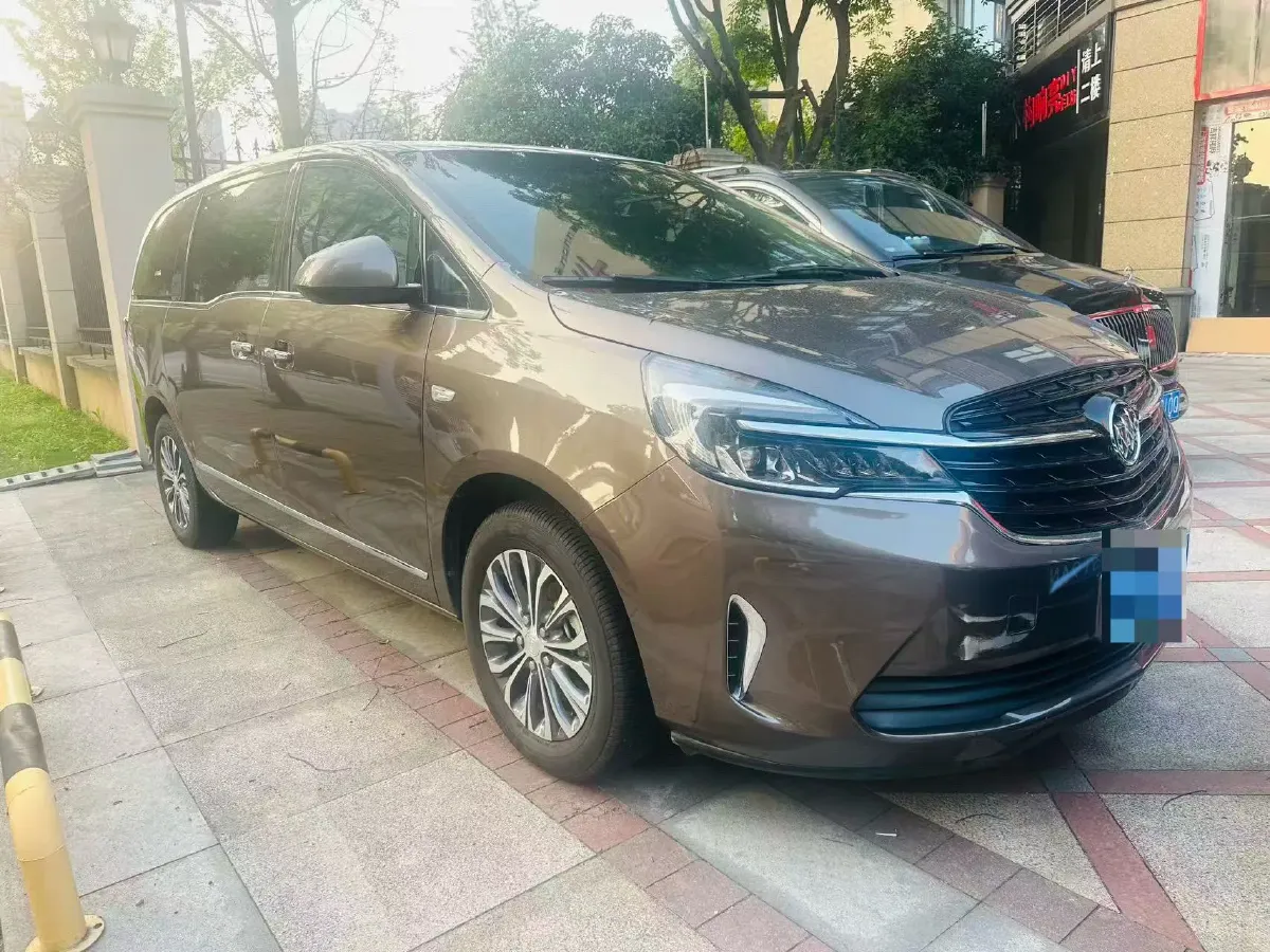 2021 Buick GL8 2.0T 237HP L4 9AT,autocango,china used car exporter,china ev exporter,chinese used car exporter,chinese used ev exporter