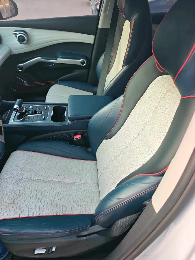 2022 Hycan Z03 BEV 64.23KWH,autocango,china used car exporter,china ev exporter,chinese used car exporter,chinese used ev exporter