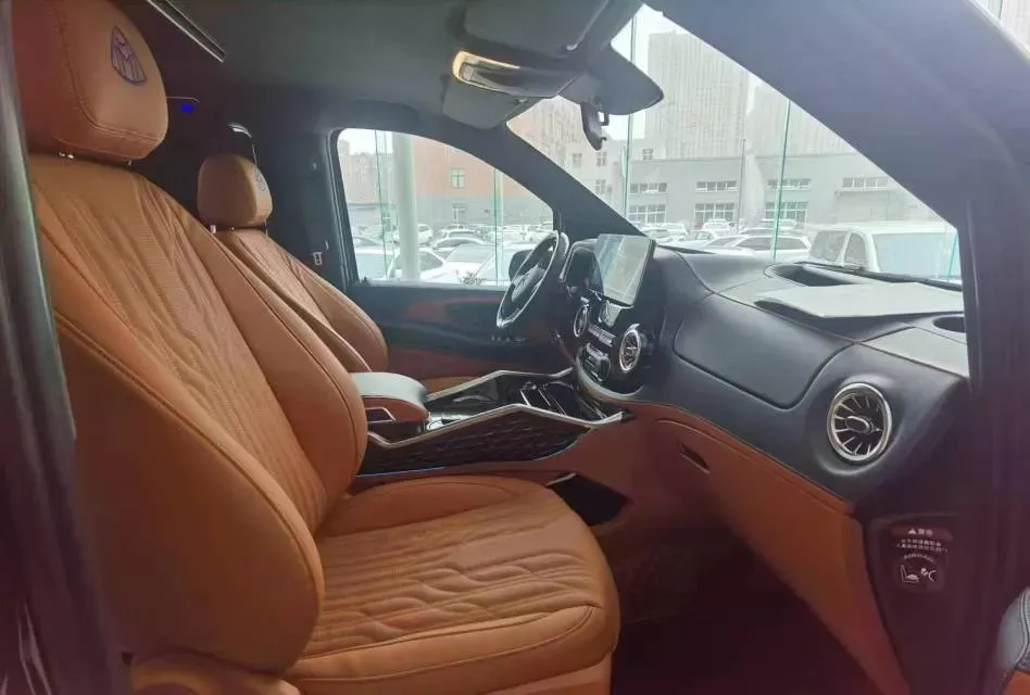 2021 Mercedes-Benz Vito 2.0T 211HP L4 9AT,autocango,china used car exporter,china ev exporter,chinese used car exporter,chinese used ev exporter