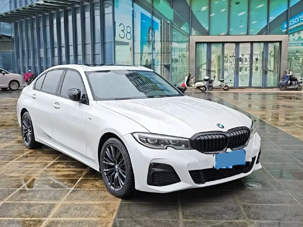 2022 BMW 3 Series 2.0T 184HP L4 8AT,autocango,china used car exporter,china ev exporter,chinese used car exporter,chinese used ev exporter