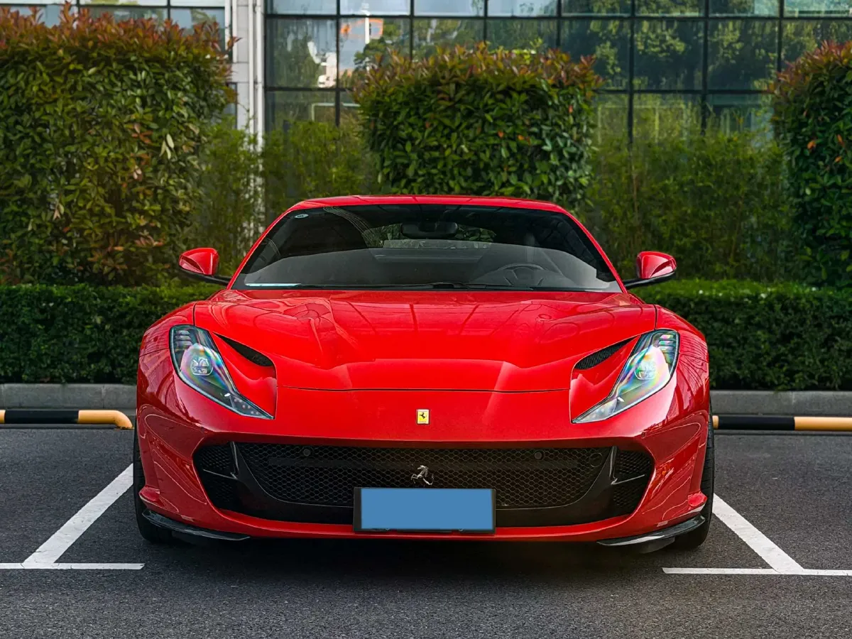 2017 Ferrari 812 6.5L 800HP V12 7DCT,autocango,china used car exporter,china ev exporter,chinese used car exporter,chinese used ev exporter