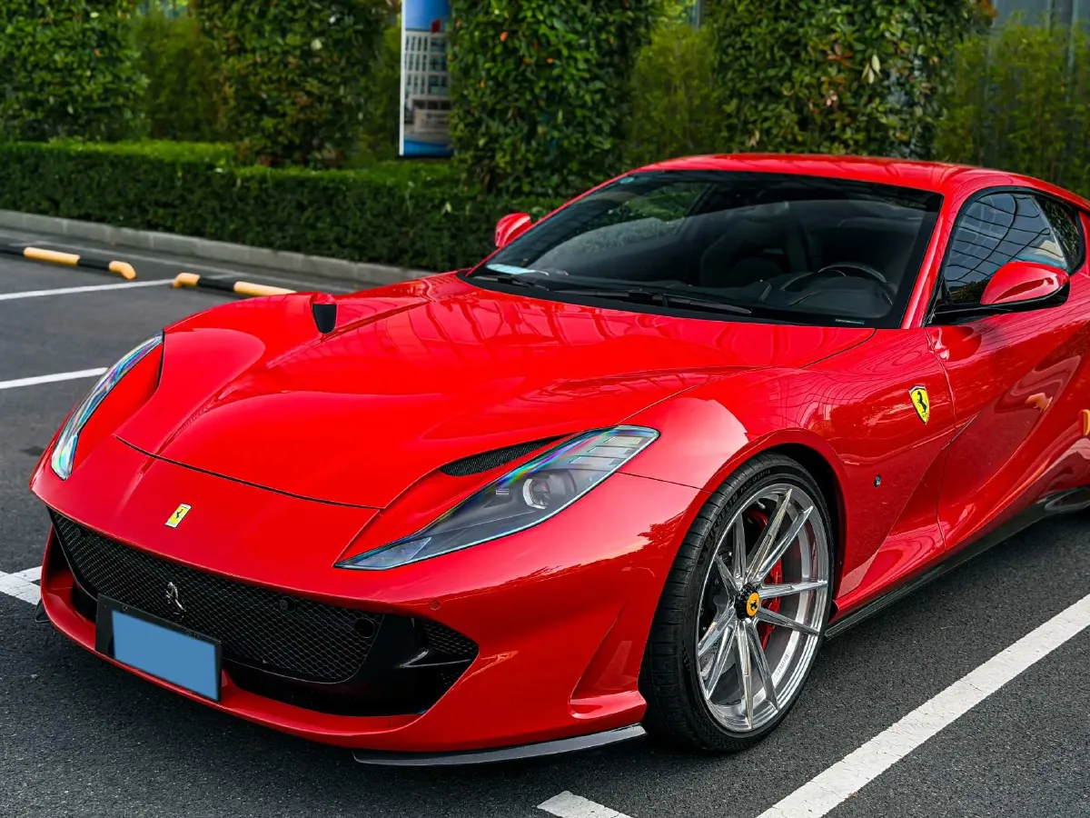 2017 Ferrari 812 6.5L 800HP V12 7DCT,autocango,china used car exporter,china ev exporter,chinese used car exporter,chinese used ev exporter