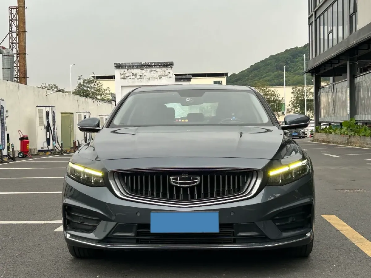 2021 Geely Preface 2.0T 190HP L4 7DCT,autocango,china used car exporter,china ev exporter,chinese used car exporter,chinese used ev exporter