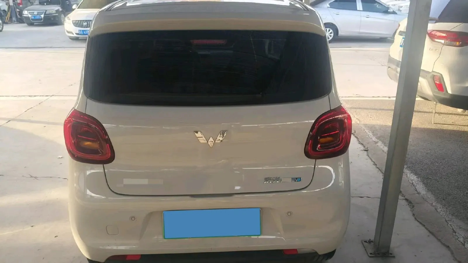 2025 WuLing HongGuang MINI EV BEV 16.2KWH,autocango,china used car exporter,china ev exporter,chinese used car exporter,chinese used ev exporter