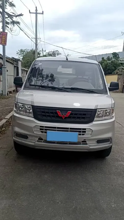 2019 WuLing RongGuang New Truck 1.8L 133HP L4 5MT,autocango,china used car exporter,china ev exporter,chinese used car exporter,chinese used ev exporter