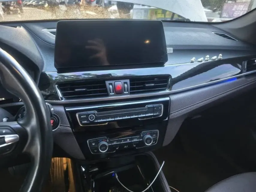 2021 BMW X1 2.0T 192HP L4 8AT,autocango,china used car exporter,china ev exporter,chinese used car exporter,chinese used ev exporter