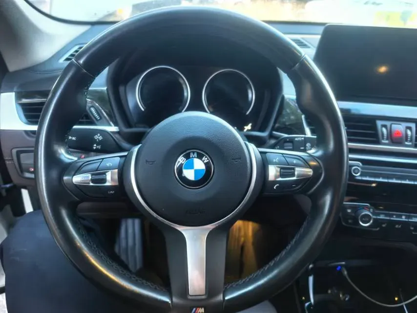 2021 BMW X1 2.0T 192HP L4 8AT,autocango,china used car exporter,china ev exporter,chinese used car exporter,chinese used ev exporter